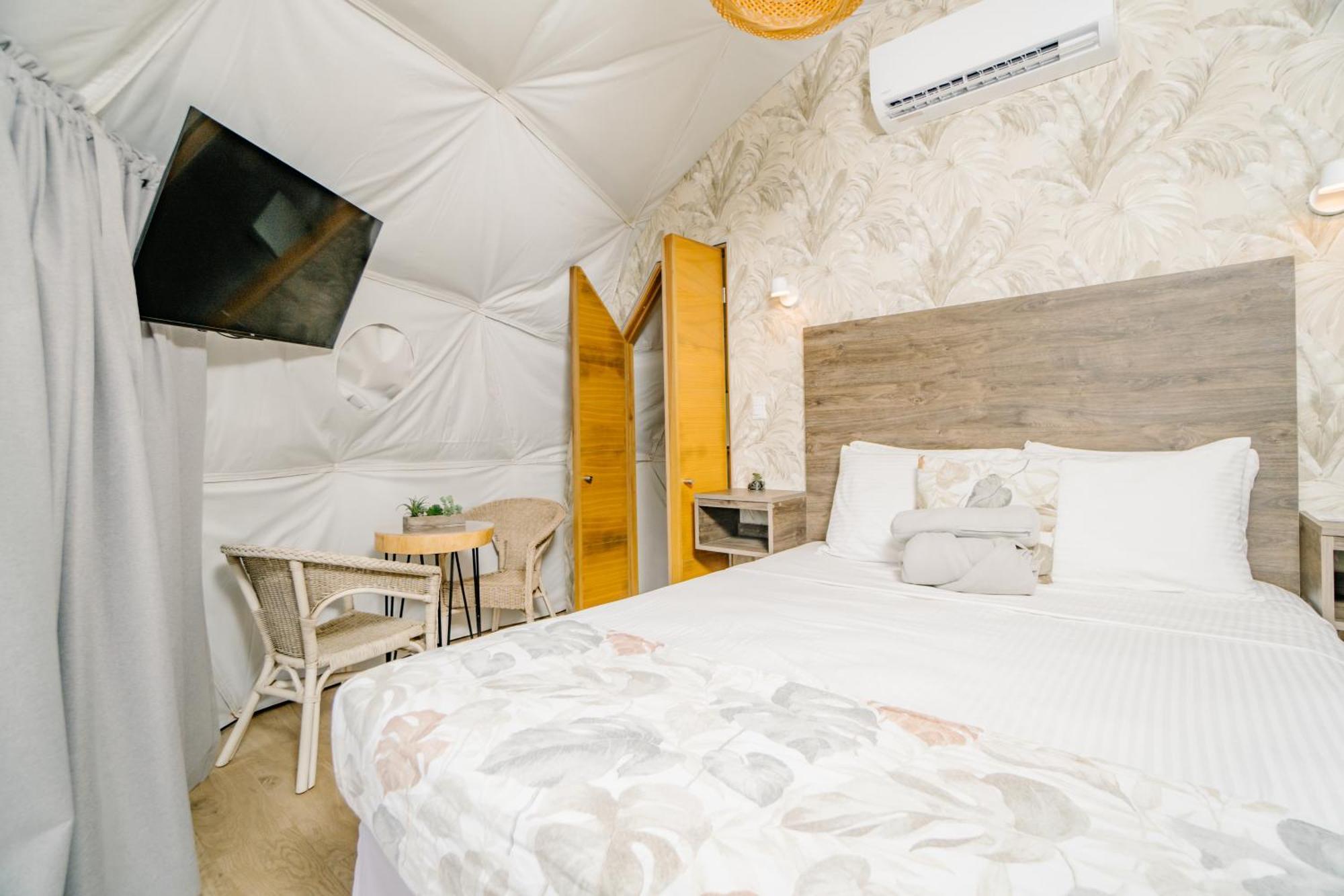 Glamping Tortuga Playa Ocotal