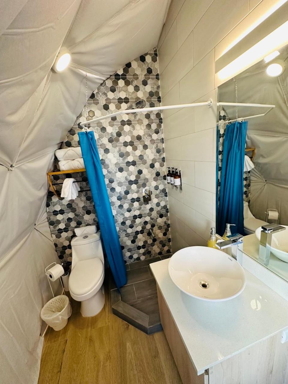 Glamping Tortuga *