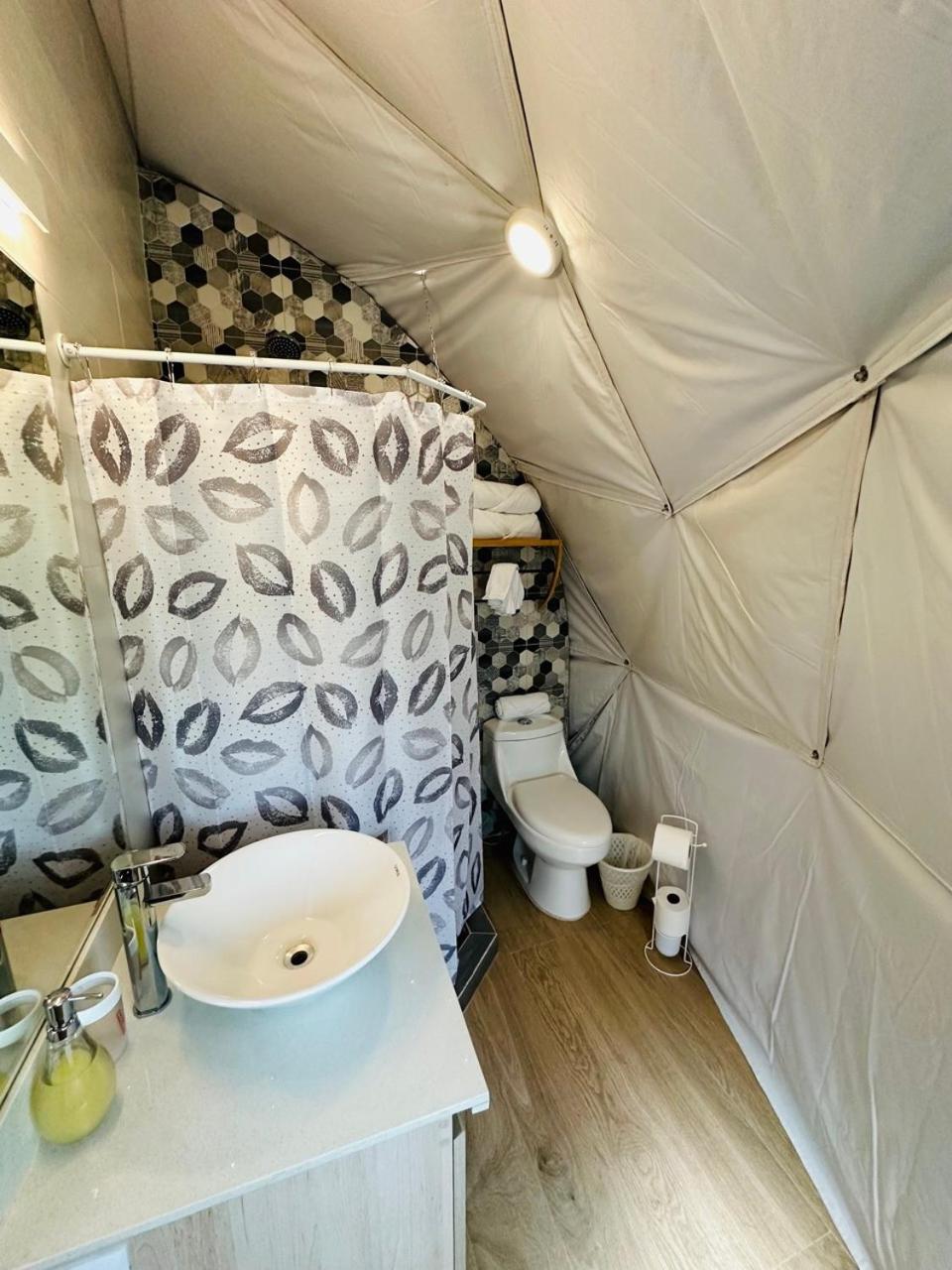 Glamping Tortuga Luxury tent