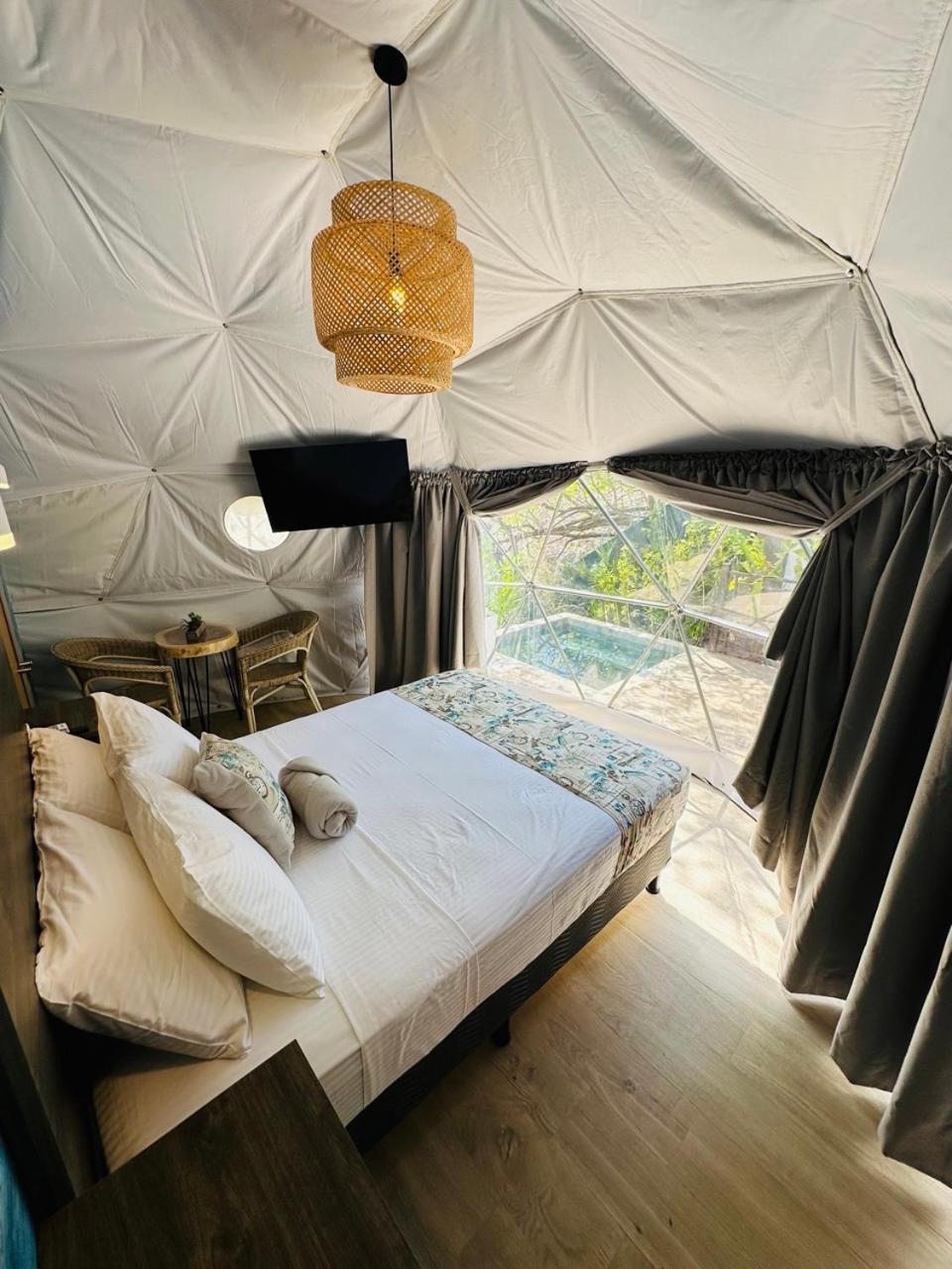 Glamping Tortuga Luxury tent