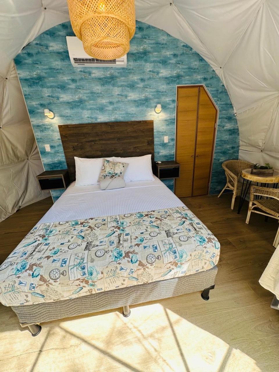 Glamping Tortuga Luxury tent Playa Ocotal